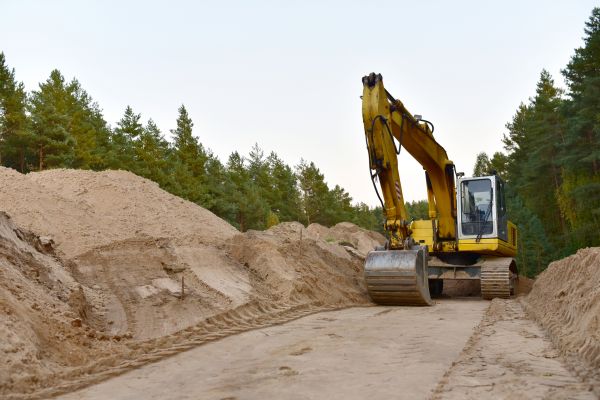 Cost of Unpaved Road Grading in Canton